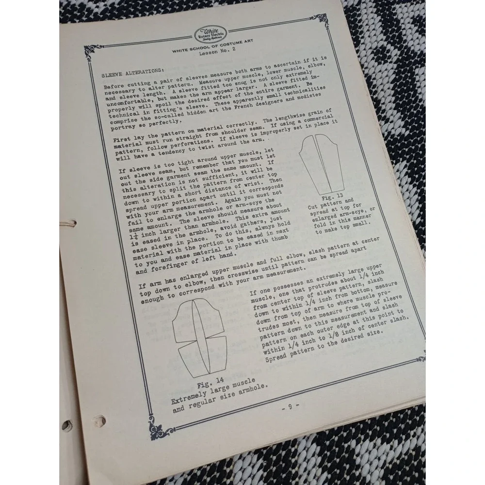 1932  White School Of Costume Art Extension Course Lessons 1-10‎ White Sewing